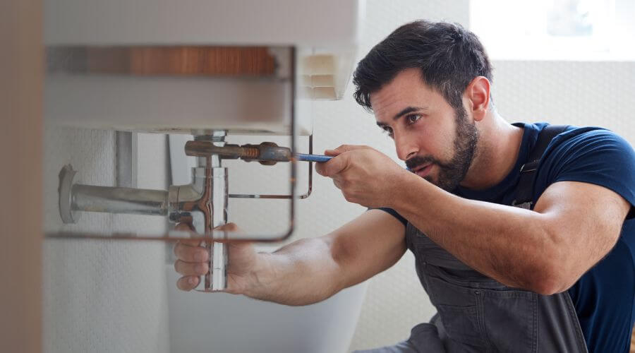 Sink pipe leak repair in South Bend, IN
